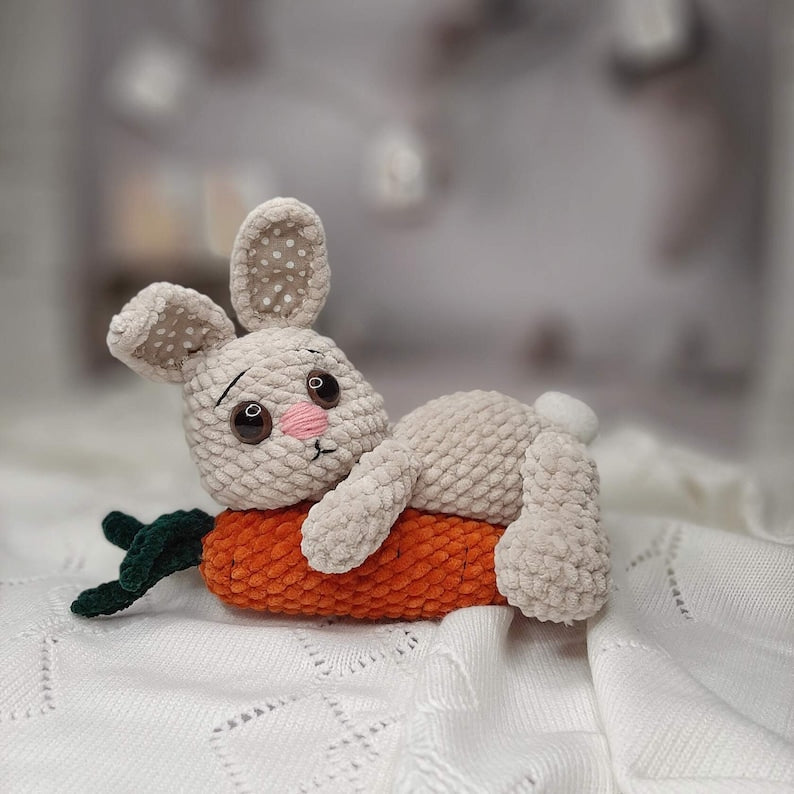 Easter Bunny With Carrots - Crochet Pattern